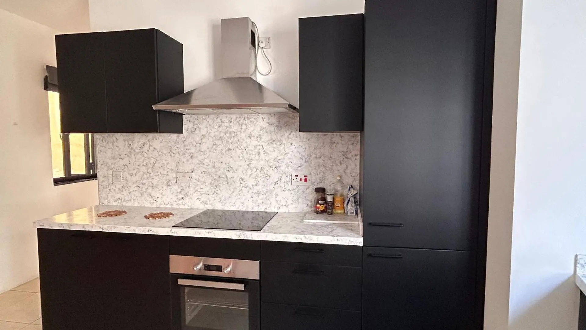 Sunny 2Br Apartment In St Julians Сент Джулианс 0*,